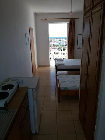 Imagen general del Hotel Yanna Studios. Foto 13