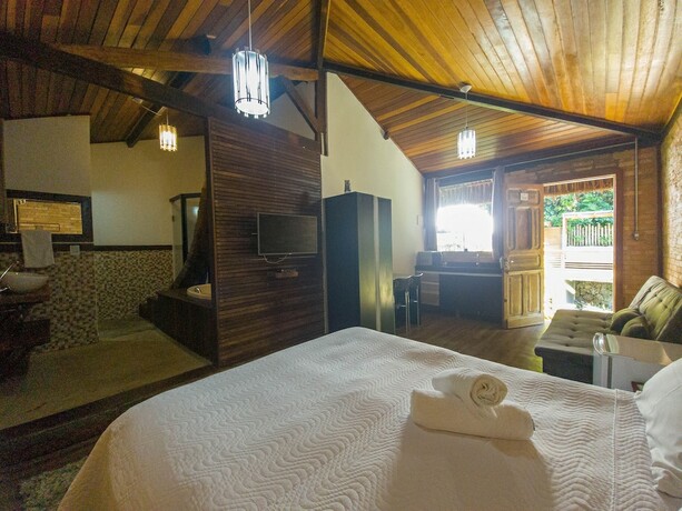 Imagen general del Hotel Yannai Chal&eacute; Praia. Foto 11