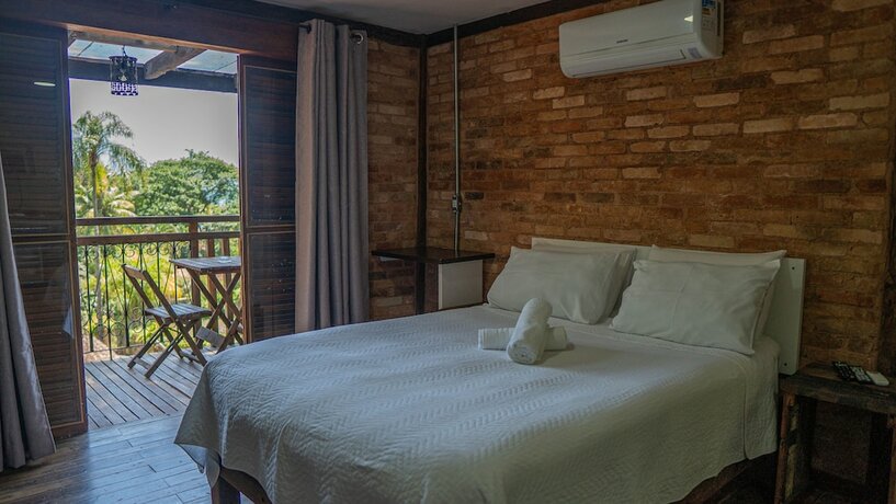Imagen de la habitación del Hotel Yannai Chal&eacute; Praia. Foto 13