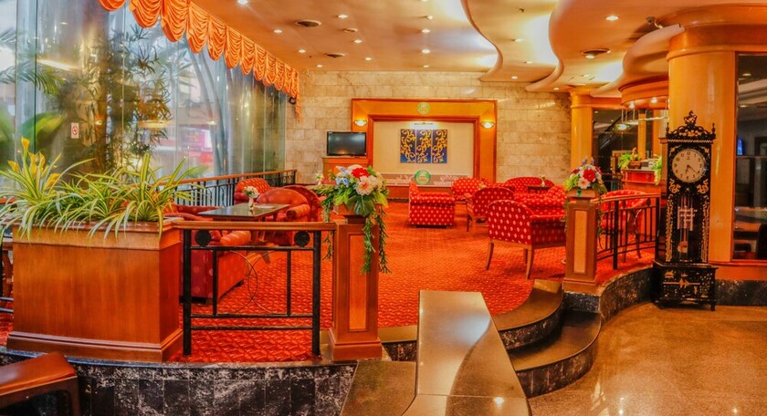 Imagen de los interiores del Hotel Yannaty Hotel. Foto 18