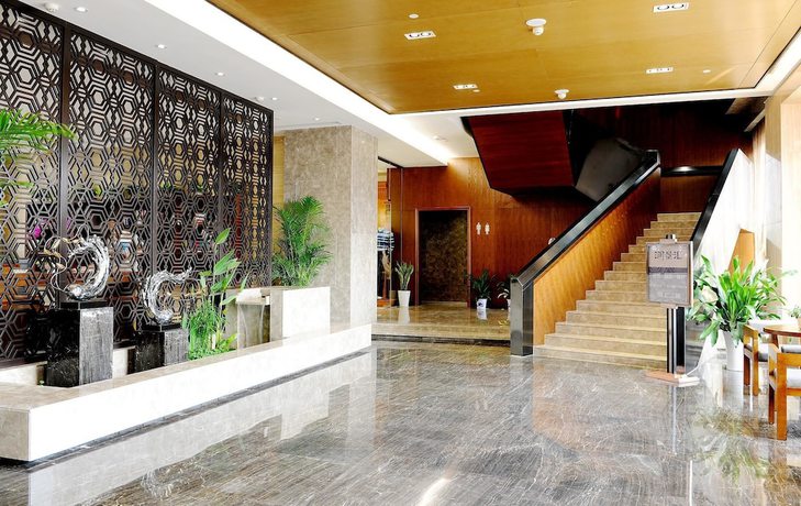 Imagen de los interiores del Hotel Yannian Huijing Hotel. Foto 16