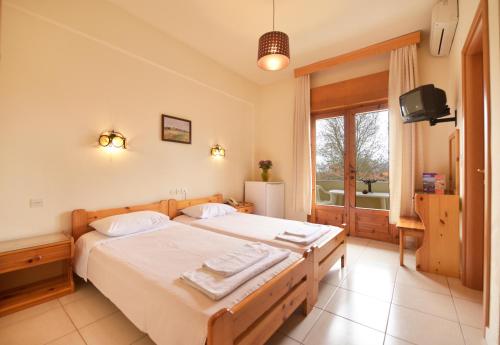 Imagen general del Hotel Yannis. Foto 4
