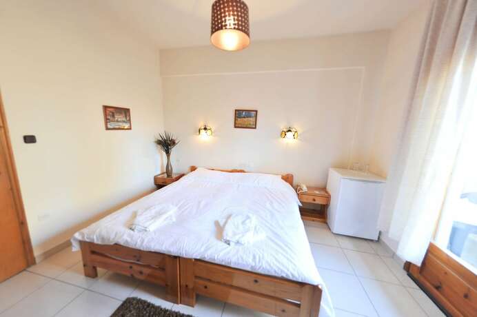 Imagen de la habitación del Hotel Yannis Resort. Foto 18