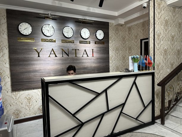 Imagen de los interiores del Hotel Yantai. Foto 17