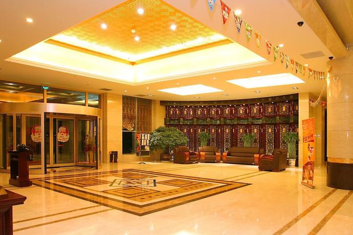 Imagen de los interiores del Hotel Yantai Golden Beach Hotel. Foto 17