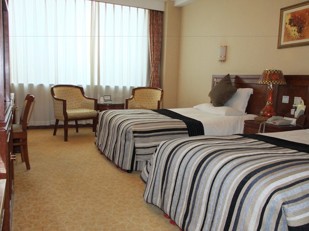 Imagen de la habitación del Hotel Yantai Golden Gulf. Foto 8