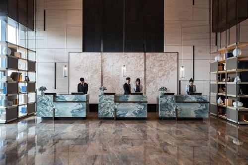 Imagen de los interiores del Hotel Yantai Marriott. Foto 10