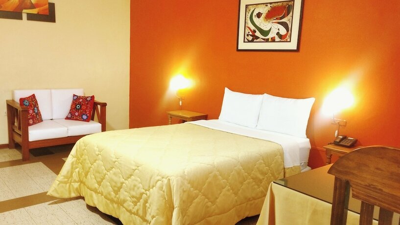Imagen general del Hotel Ya&ntilde;ez Inn. Foto 8