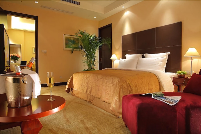 Imagen de la habitación del Hotel Yaojiang New Century Grand Zhuji. Foto 10