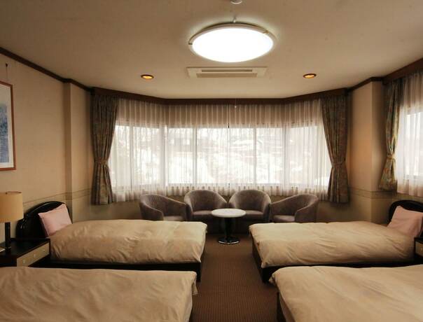 Imagen de la habitación del Hotel Yari No Sato. Foto 23
