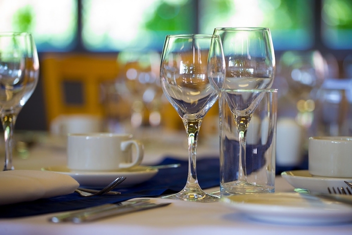 Imagen del bar/restaurante del Hotel Yarnfield Park Training Centre. Foto 3