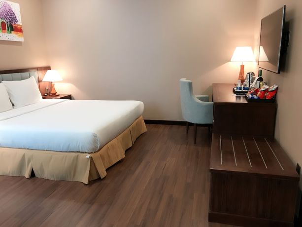 Imagen de la habitación del Hotel Yarra Ocean Suites Danang. Foto 10