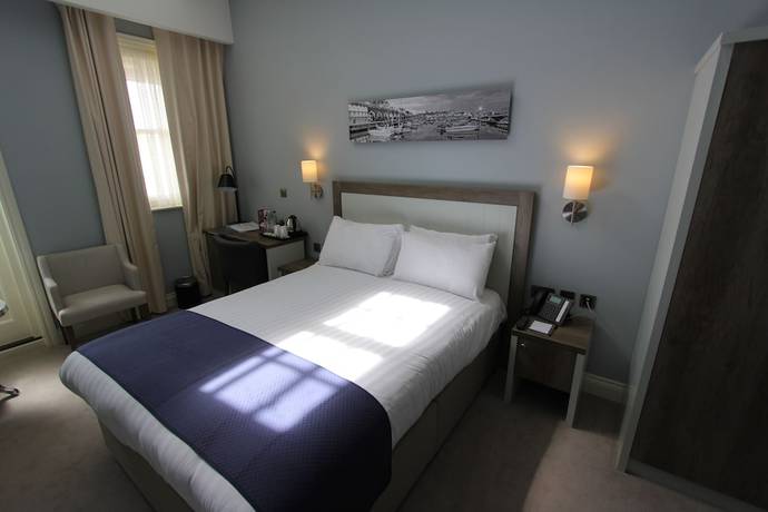 Imagen de la habitación del Hotel Yarrow. Foto 9