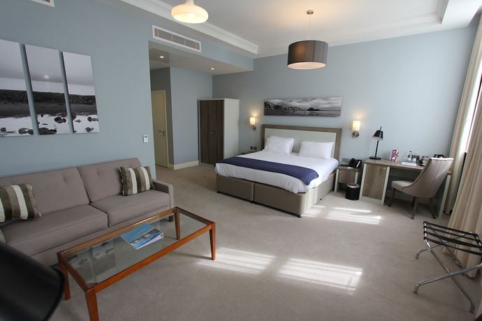 Imagen de la habitación del Hotel Yarrow. Foto 15