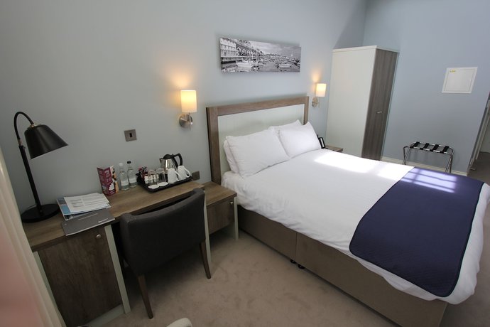 Imagen de la habitación del Hotel Yarrow. Foto 19