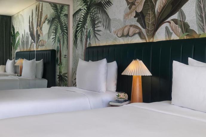 Imagen de la habitación del Hotel Yas Plaza Mangroves. Foto 9