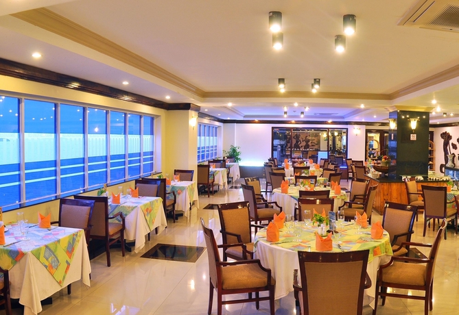 Imagen del bar/restaurante del Hotel Yasaka Saigon Nha Trang. Foto 4