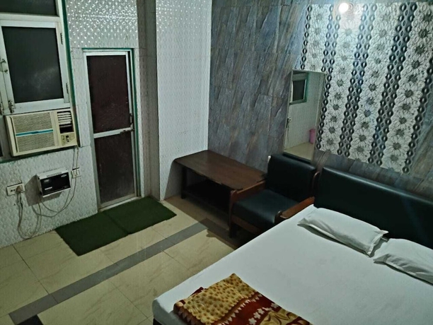 Imagen de la habitación del Hotel Yash Palace Kanpur. Foto 3