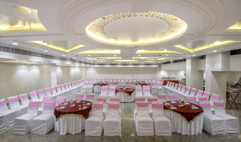 Imagen de los interiores del Hotel Yash Regency, JAIPUR. Foto 16