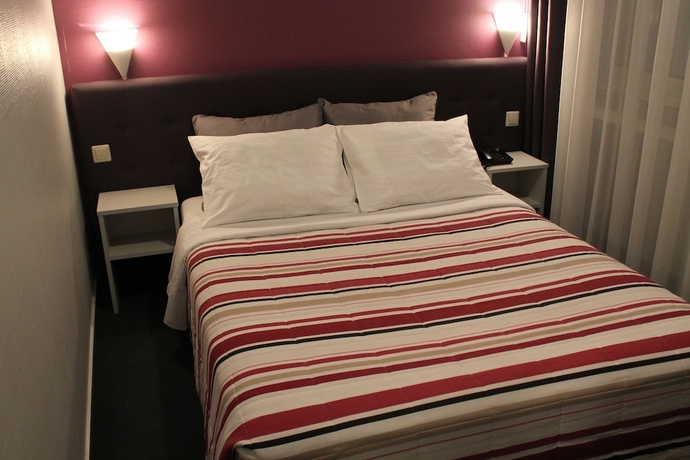 Imagen de la habitación del Hotel Yasha. Foto 2