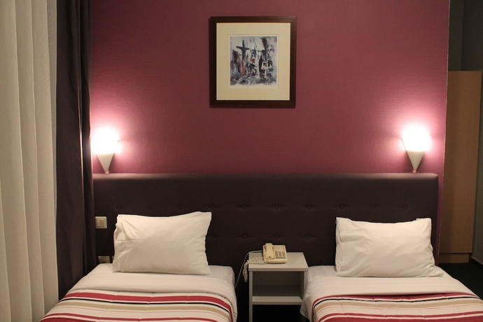 Imagen de la habitación del Hotel Yasha. Foto 13