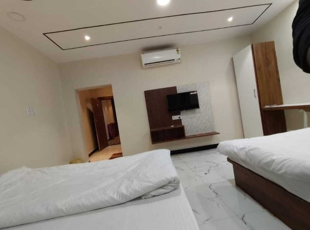 Imagen de la habitación del Hotel Yashoda. Foto 2