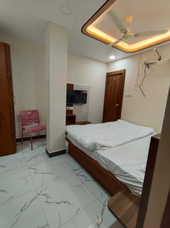 Imagen de la habitación del Hotel Yashoda. Foto 5
