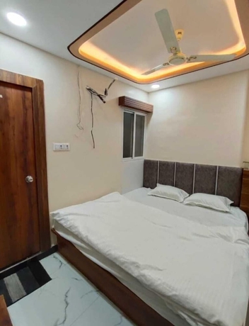 Imagen de la habitación del Hotel Yashoda. Foto 8