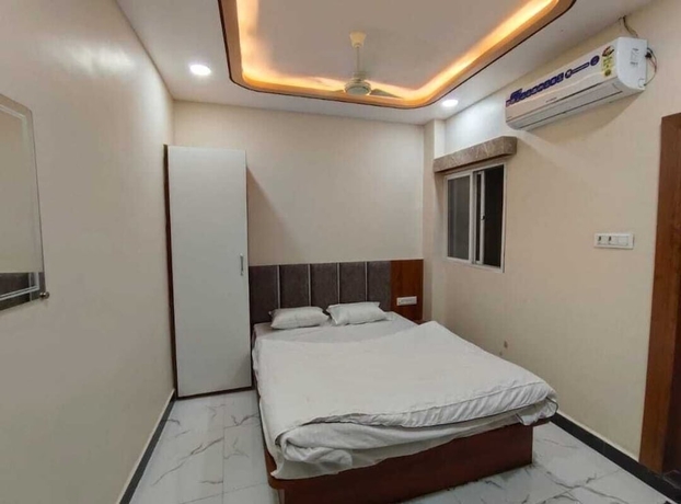 Imagen de la habitación del Hotel Yashoda. Foto 11