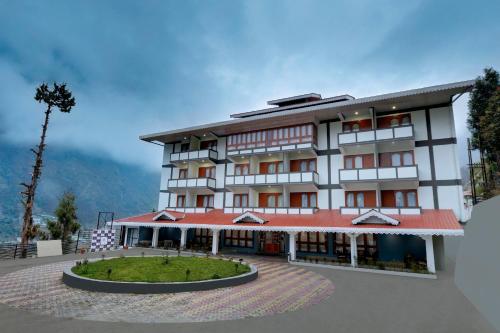 Imagen general del Hotel Yashshree Lachung. Foto 3
