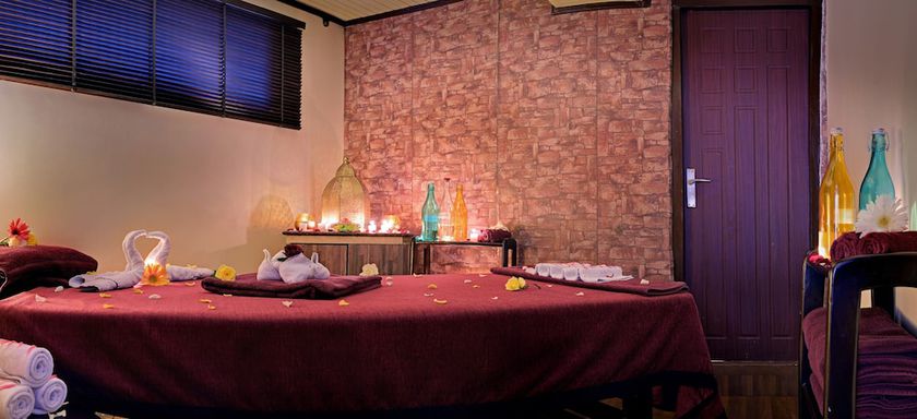 Imagen de la piscina del Hotel Yashshree Mall Road Darjeeling. Foto 20