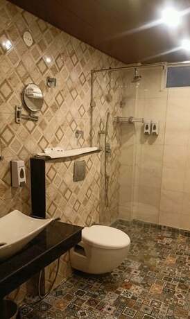 Imagen de la habitación del Hotel Yashshree Mussoorie. Foto 25