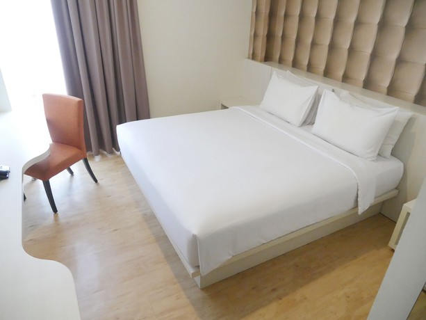 Imagen de la habitación del Hotel Yasmin Karawaci. Foto 5