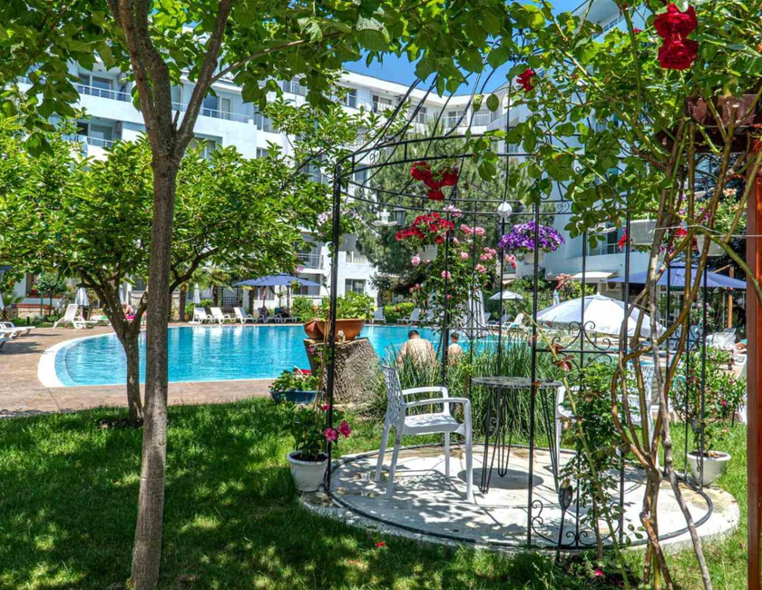 Imagen general del Hotel Yassen Holiday Village, Sunny Beach. Foto 4