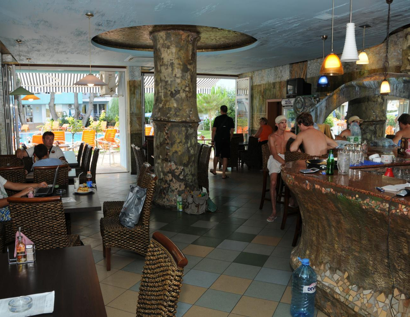 Imagen general del Hotel Yassen Holiday Village, Sunny Beach. Foto 14