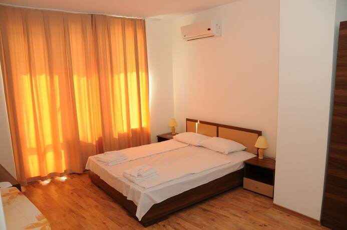 Imagen general del Hotel Yassen Holiday Village, Sunny Beach. Foto 1