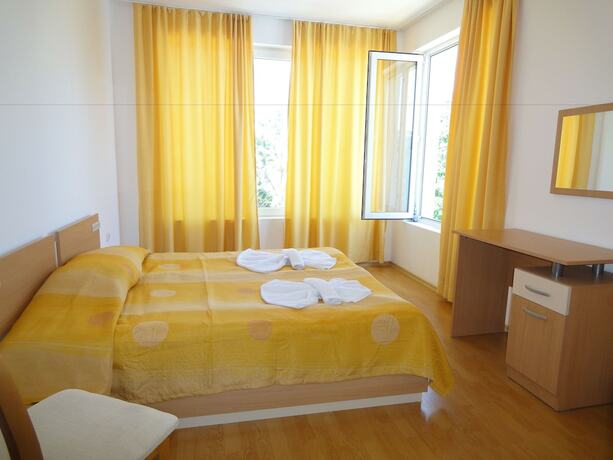 Imagen de la habitación del Hotel Yassen Holiday Village, Sunny Beach. Foto 19