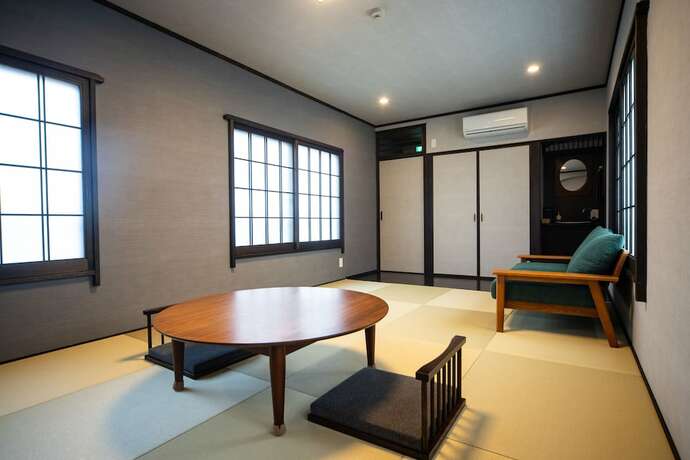 Imagen de la habitación del Hotel Yasuragi No Yado Yufu. Foto 19