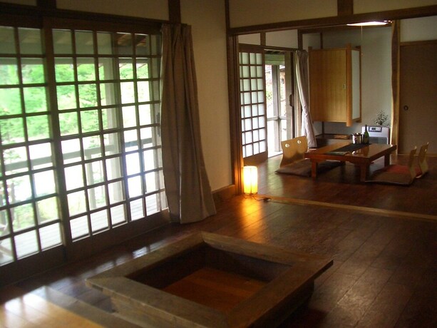 Imagen de la habitación del Hotel Yasuragino Bettei Shikitei. Foto 14
