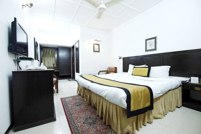 Imagen de la habitación del Hotel Yatrik, Allahabad. Foto 9