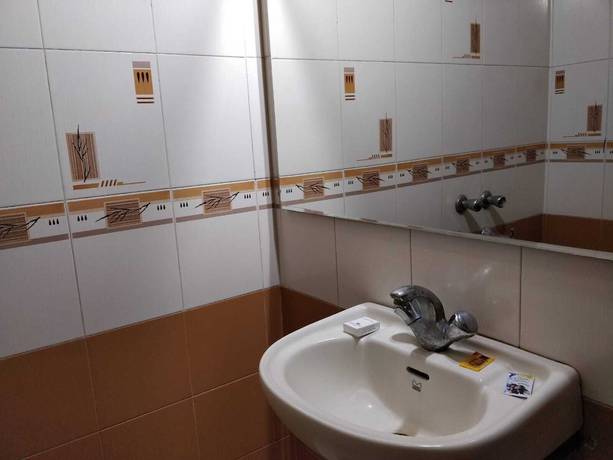 Imagen de la habitación del Hotel Yatrik, Jhansi. Foto 11