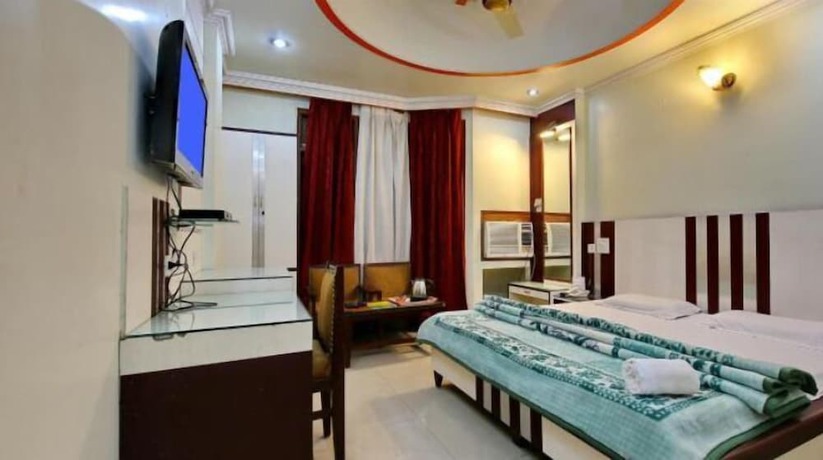 Imagen de la habitación del Hotel Yatrik, Jhansi. Foto 16