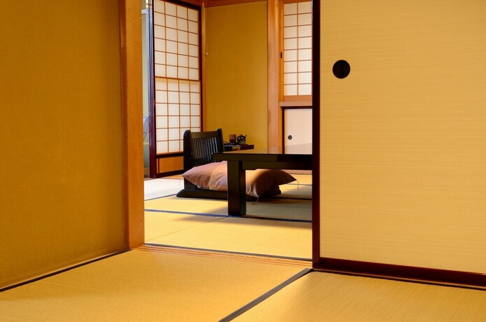 Imagen de la habitación del Hotel Yatsusankan, Hida. Foto 28