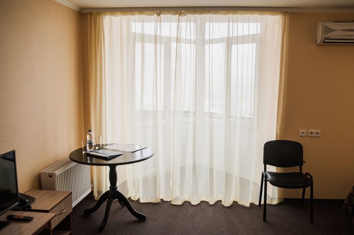 Imagen de la habitación del Hotel Yavir. Foto 4
