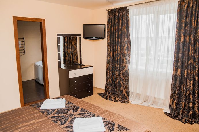 Imagen de la habitación del Hotel Yavir. Foto 18