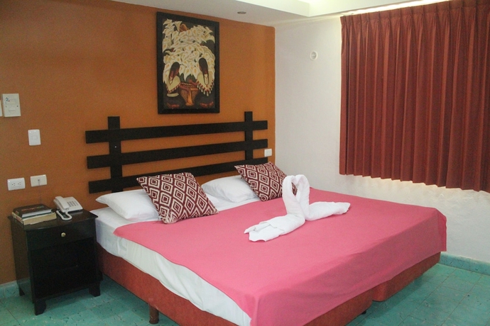 Imagen de la habitación del Hotel Yaxactun. Foto 2