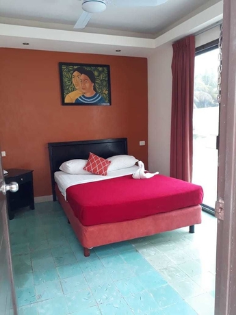 Imagen de la habitación del Hotel Yaxactun. Foto 4