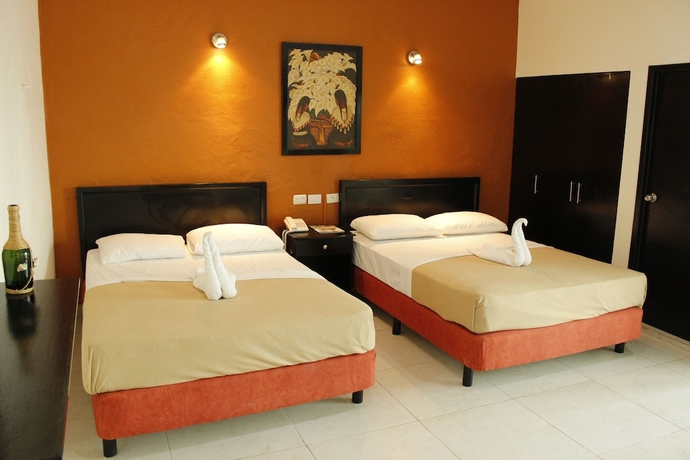 Imagen de la habitación del Hotel Yaxactun. Foto 10