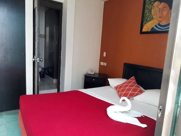 Imagen de la habitación del Hotel Yaxactun. Foto 12
