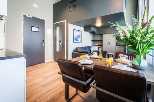 Imagen de la habitación del Hotel Yays Amsterdam Maritime By Numa. Foto 11